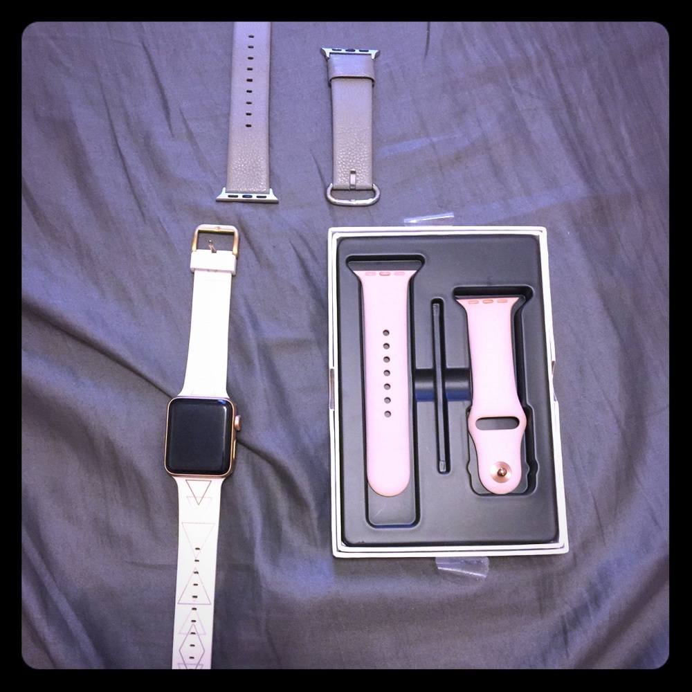 Rose Gold Apple Watch 3